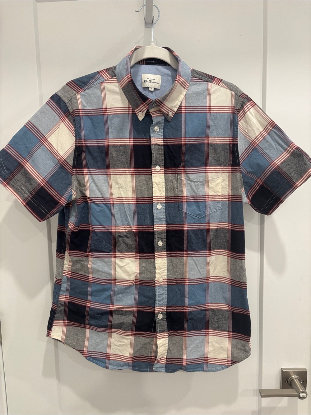 Ben Sherman Blue, White & Red Plaid Short-Sleeve Button-Down Shirt Size Medium